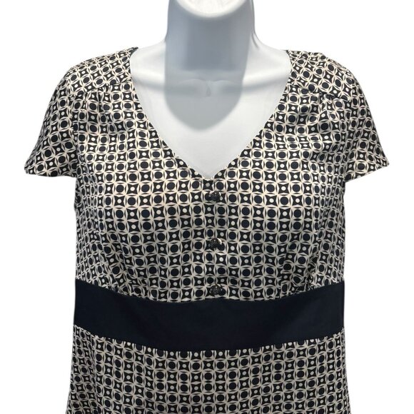Ann Taylor LOFT Geometric V-Neck‎ Blouse | Size 8 - Picture 3 of 5